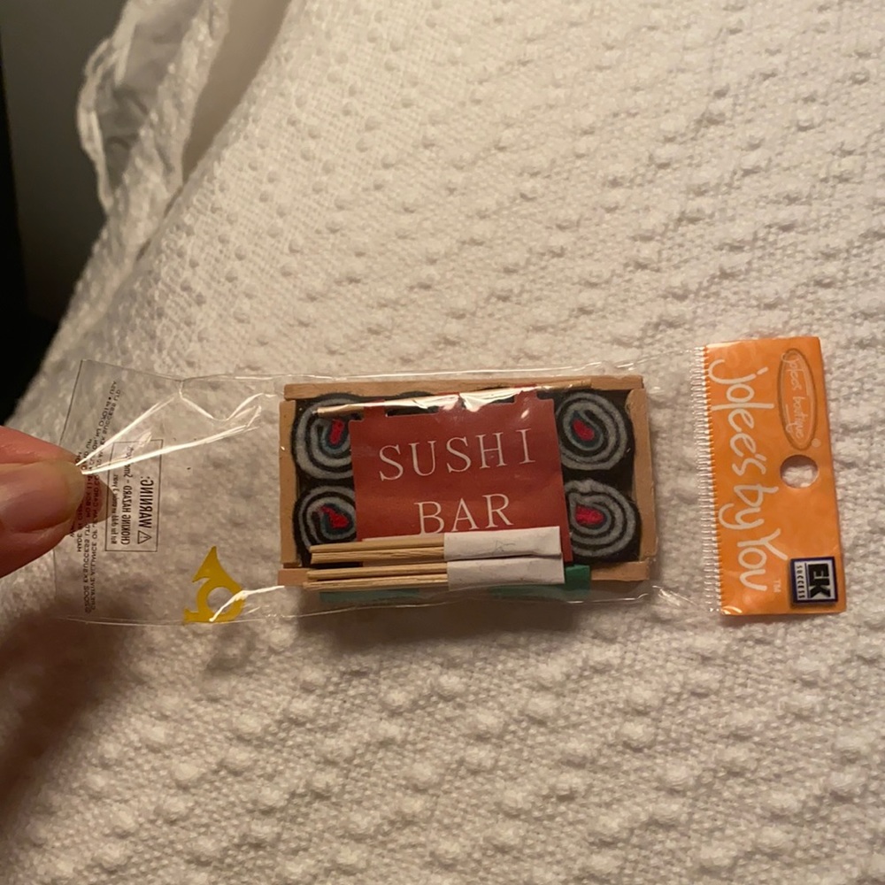 Scrap book sushi bar set